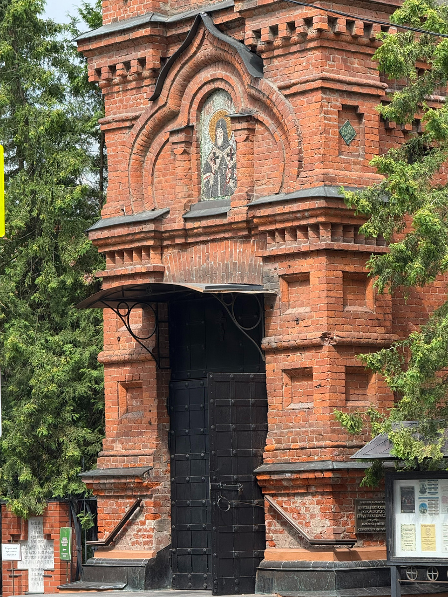 Фото автора канала. Храм святителя Митрофана Воронежского.