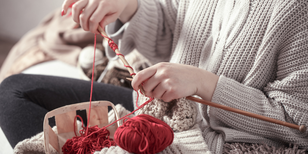 🧶 Что можно связать за один вечер: 7 идей, которые не требуют много пряжи