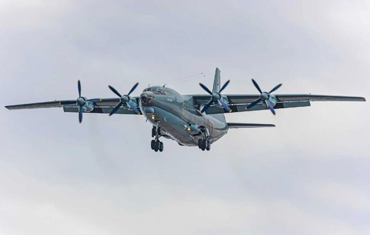 Первый китайский Y-8F-200WA с бортовым номером 01, поставленный Казахстану в рамках твердого контракта от 2018 года.