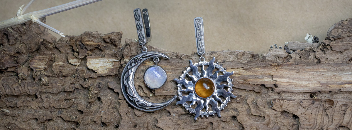 Серьги с янтарем и лунным камнем «Солариум»