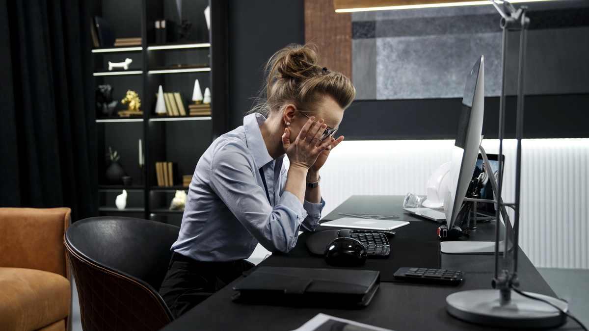    Югорчан раздражают токсичные коллеги и сплетники