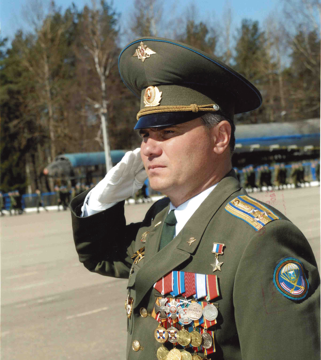 Герой России генерал-полковник Геннадий Владимирович Анашкин (тогда ещё полковник) после возвращения из Южной Осетии. 2008 г.