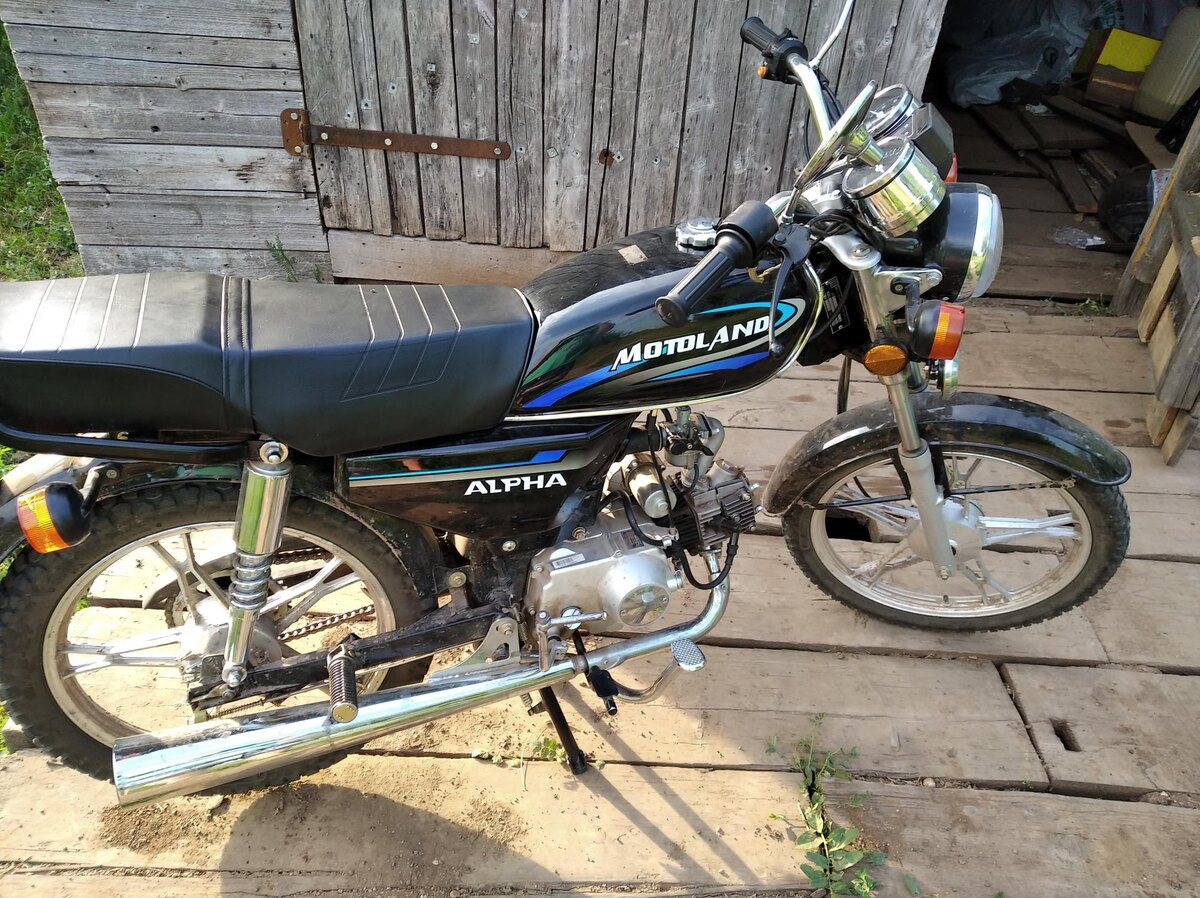 Фото: Мопед "Motoland Alpha 11" с сайта nahodun.ru