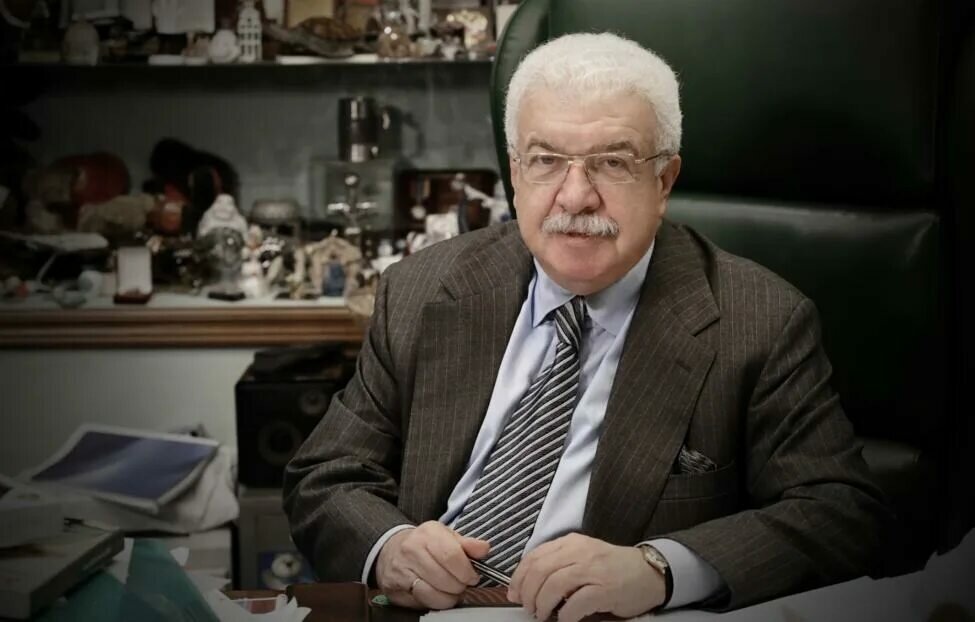 Михаил Соломонович Гусман 75 лет — советский и российский журналист, переводчик и интервьюер, радио- и телеведущий. 