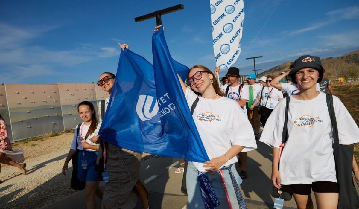     Участники «Таврида.АРТ». Источник: nobl.ru Автор фото: Министерство молодежной политики Нижегородской области