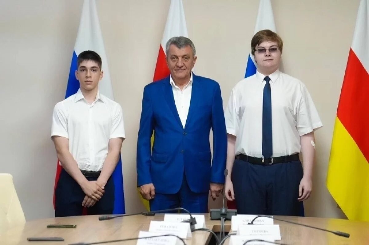    Меняйло встретился с призёрами Всероссийской олимпиады школьников