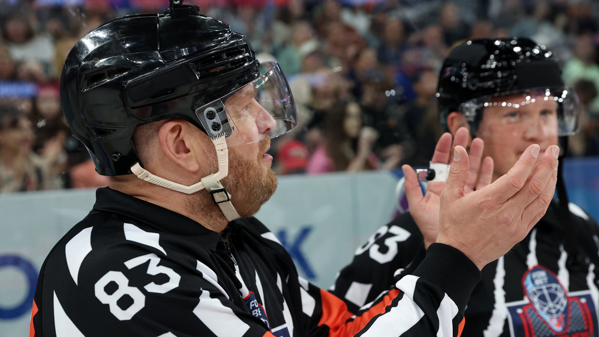    Алексей Анисимов.Владимир Беззубов photo.khl.ru