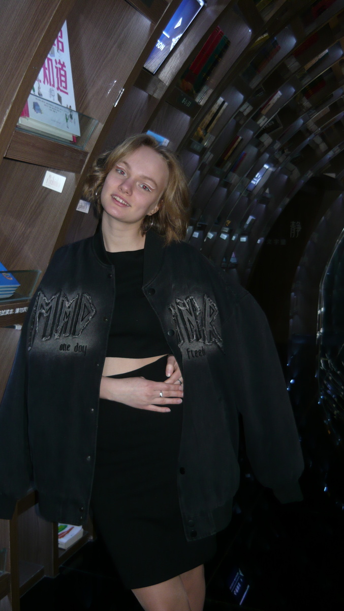 Я в китайской библиотеке