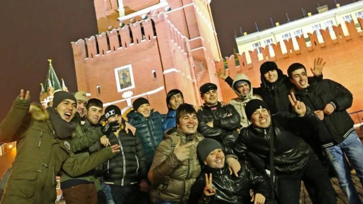 Вот более частые посетители Красной площади. Особенно на Новый год.