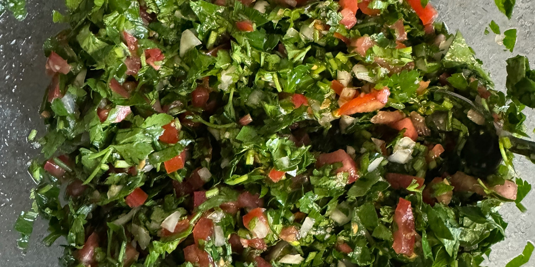 Табуле - супер полезный салат с петрушкой