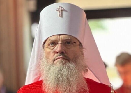    Баланс между политикой и иконой. Митрополит Лука обвинил подопечных Ватикана и Стамбула в предательстве украинского режима