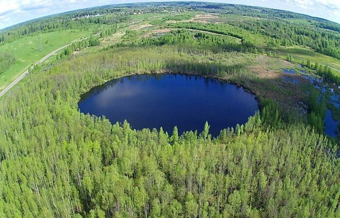 Какие секреты хранит Подмосковное озеро Бездонное