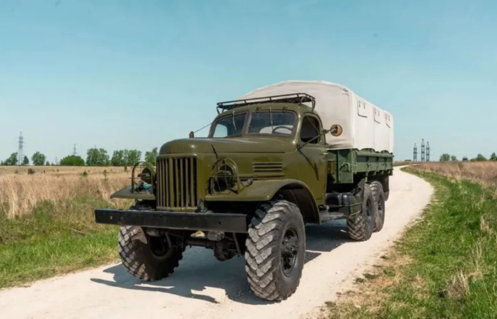 Легендарный ЗИЛ-157