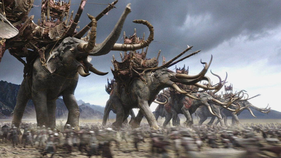 Страшно посмотреть на харадимов (бились на стороне Саурона - прим. авт.), которые  использовали гигантских слоноподобных животных (мумакилов) в основном как вьюч-ных животных, но также брали их и в сражения