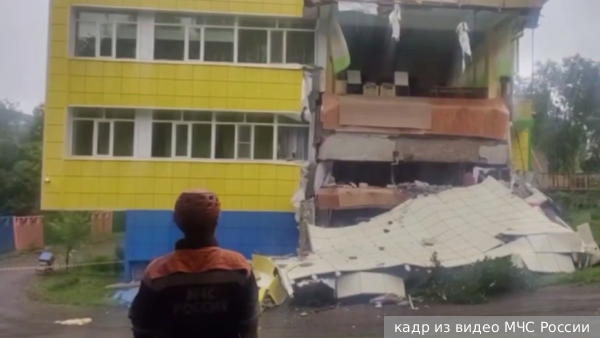     Фото: кадр из видео МЧС России   
 Текст: Антон Антонов