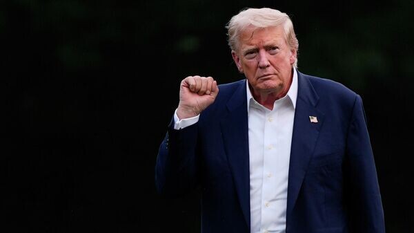    © Julia Demaree Nikhinson