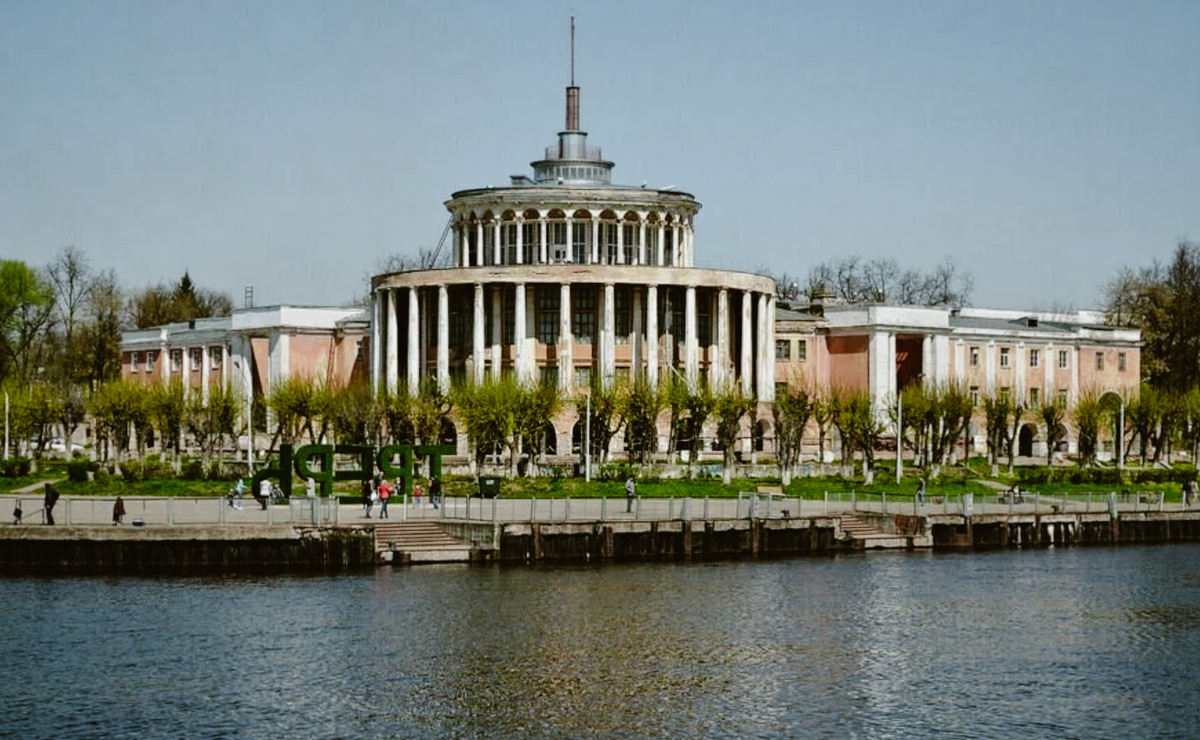 Сейчас конечно и близко от этого не сохранилось и разрушено... грусть