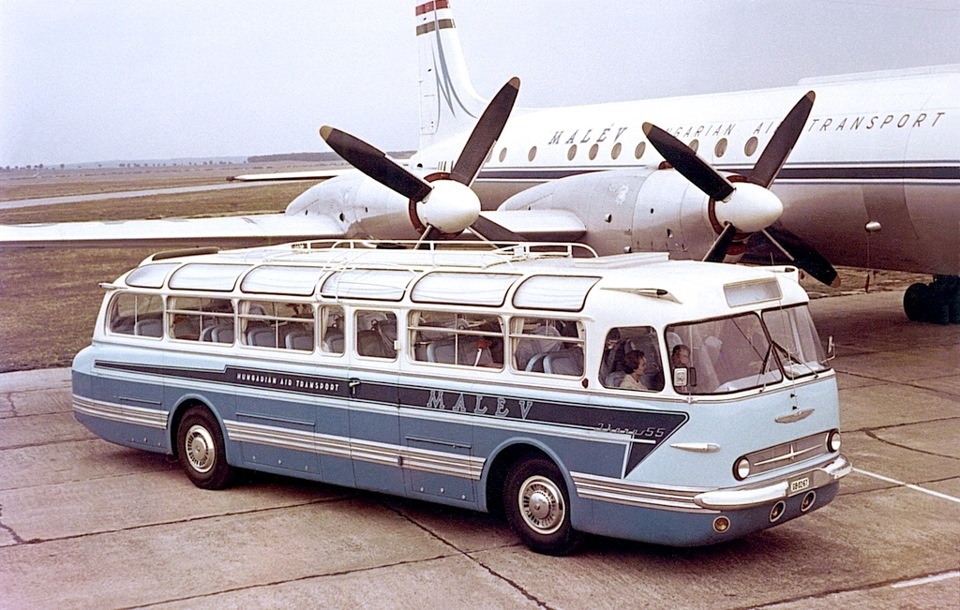 Ikarus 55 