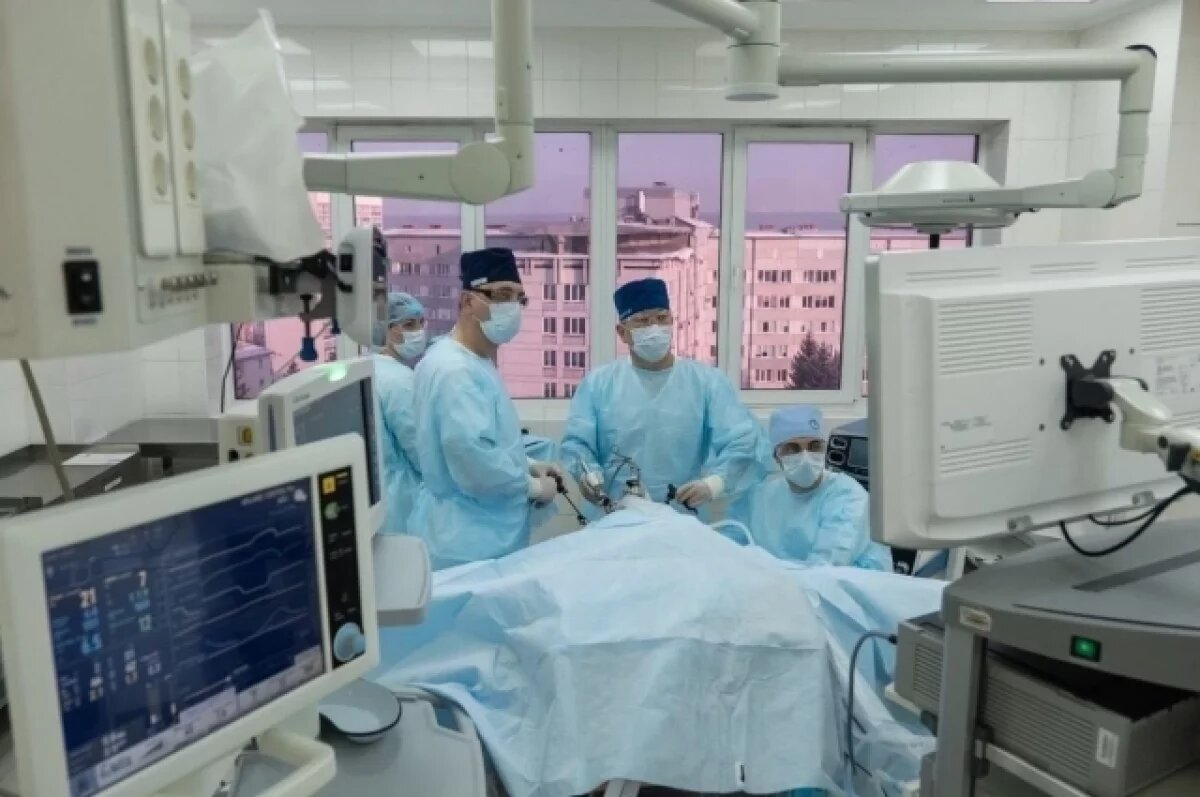    В Кузбассе удалили опухоль, которая была в 15 раз больше самого органа