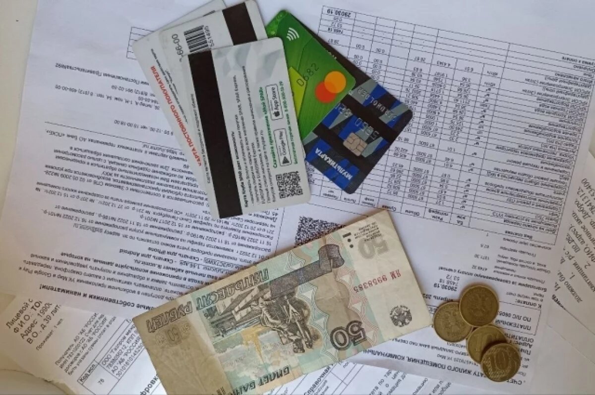    Губернатор Омской области решил отменить повышение тарифов на ЖКХ