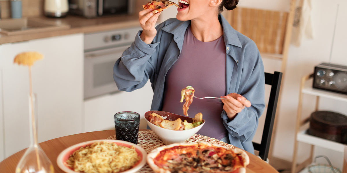 Ты сыт, но все равно доедаешь. Знакомо?