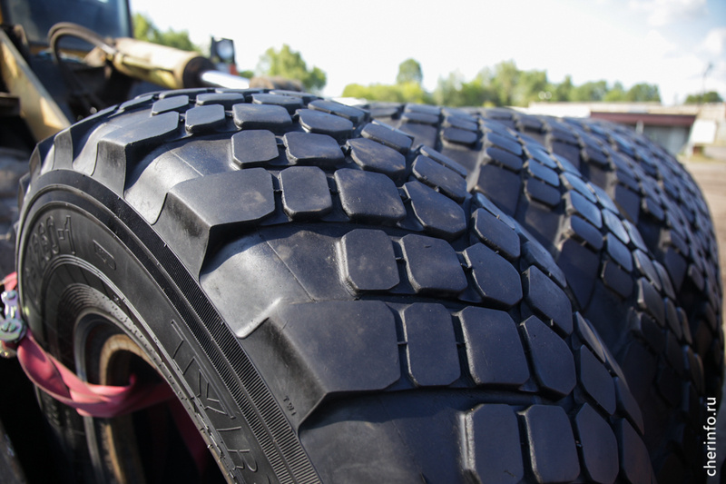    Гуманитарный груз сформировали областное правительство и противопожарная служба.