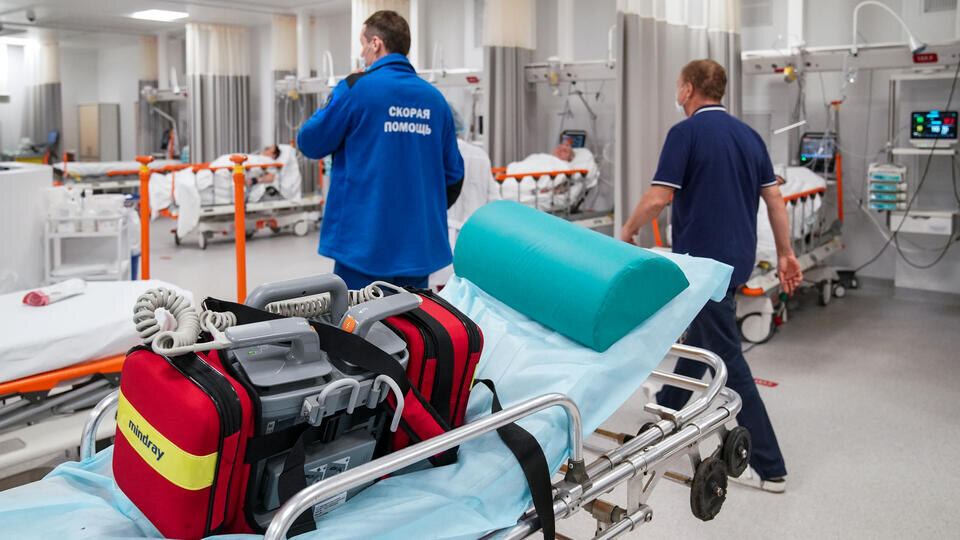     Женщина пострадала во время сильнейшего землетрясения на Камчатке ИЗВЕСТИЯ/Сергей Лантюхов