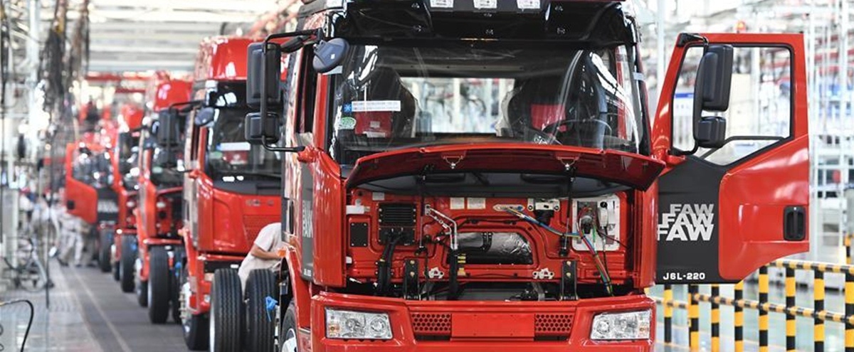 КИТАЙСКИЙ ПРОИЗВОДИТЕЛЬ ТЯГАЧЕЙ FAW ПРЕДСТАВИЛ НОВУЮ МОДЕЛЬ