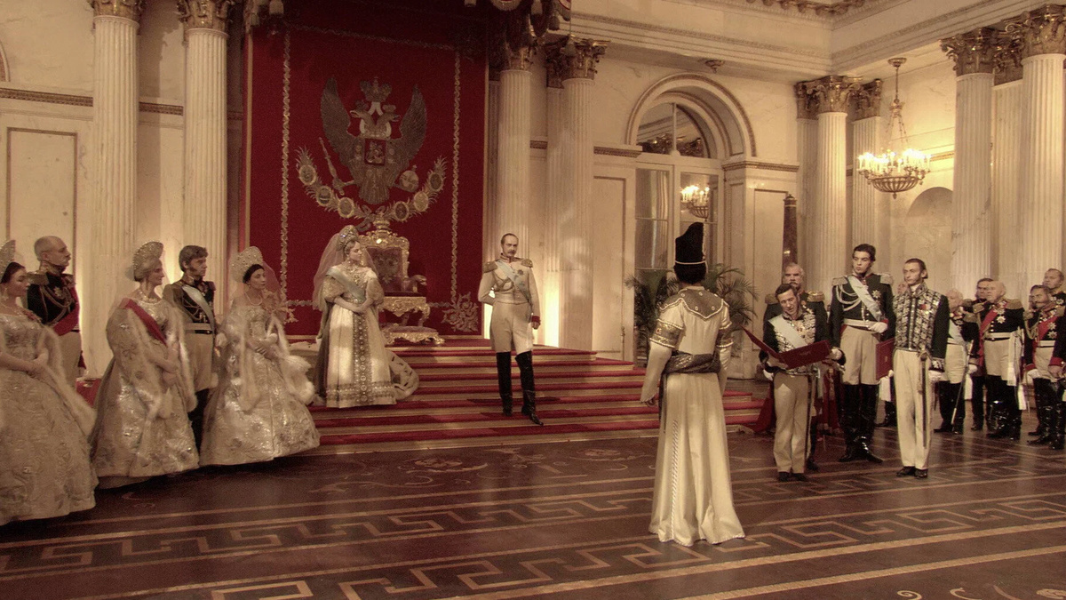 Кадр из фильма "Русский ковчег"