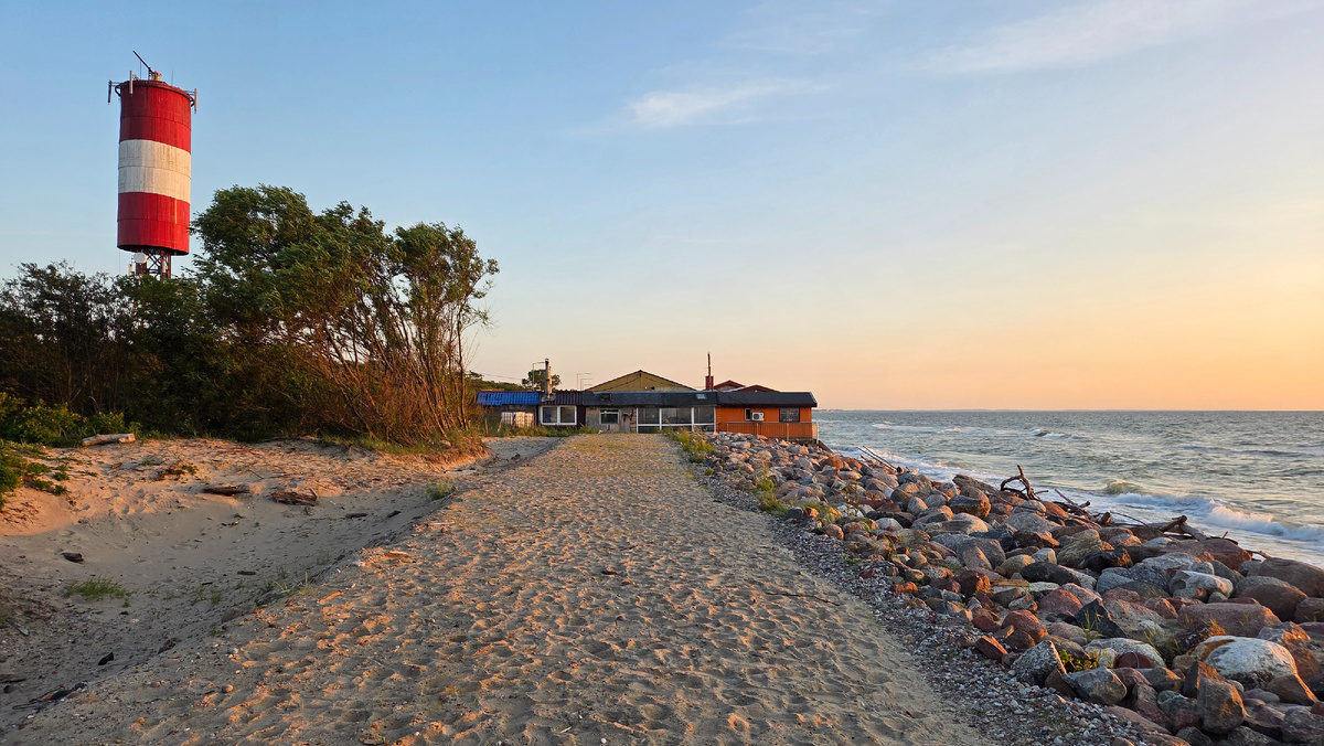 55.016120, 20.610646