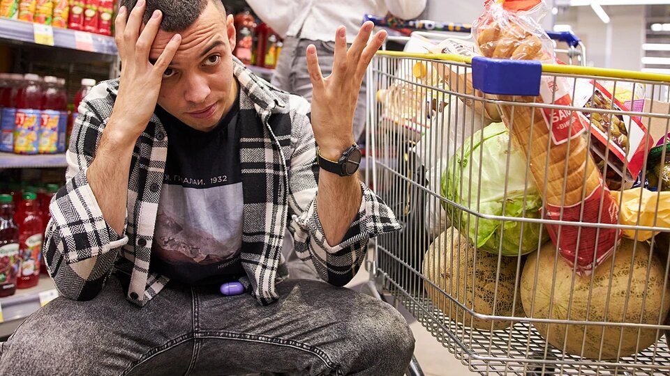 Бедность стала нормой. Ты уже привык выживать и даже не замечаешь этого