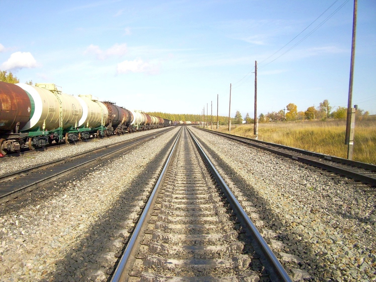 © Anakin / «Наш транспорт» / wiki.nashtransport.ru / CC BY 3.0 (Ст. Никашновка, от которой железнодорожная ветка тянется до Нижнекамска)