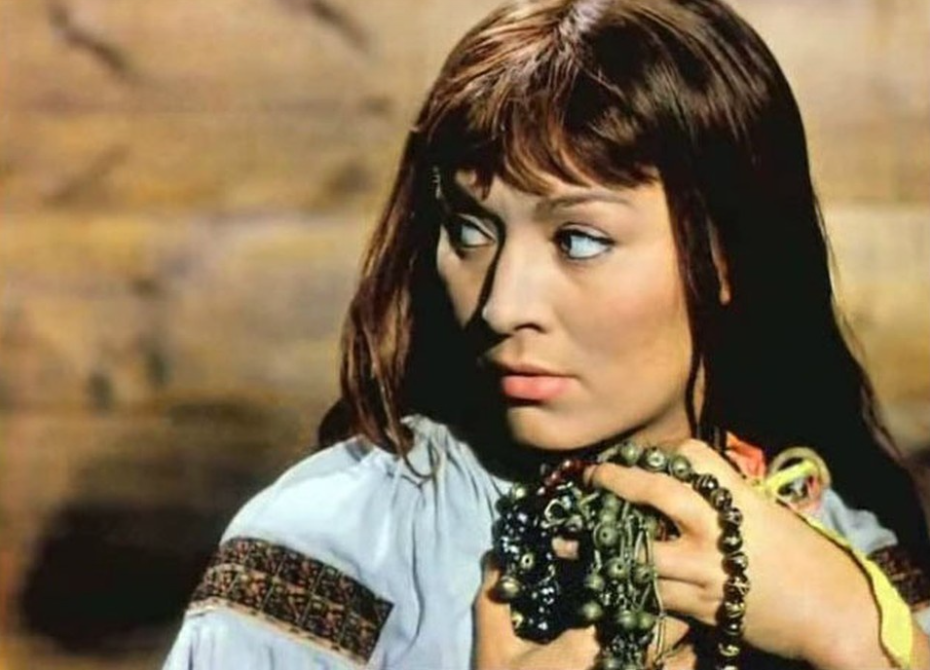 Кадр из фильма "Тени забытых предков"