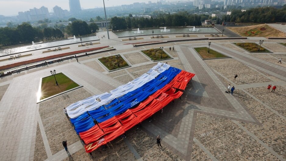    Ежегодно патриотические акции ко Дню флага проводят «Волонтёры Победы». Фото: сайт движения