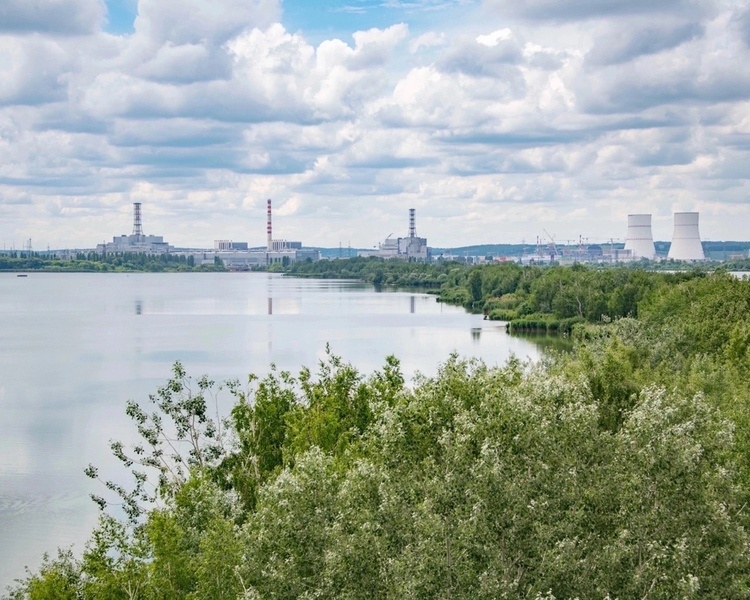     Курская АЭС продолжает работу в штатном режиме