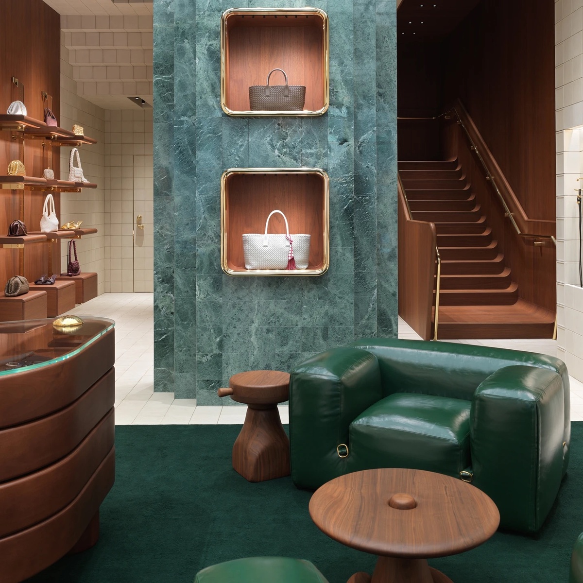    Intrecciato — 50 лет. Все, что нужно знать о культовом плетении Bottega Veneta (фото 1)