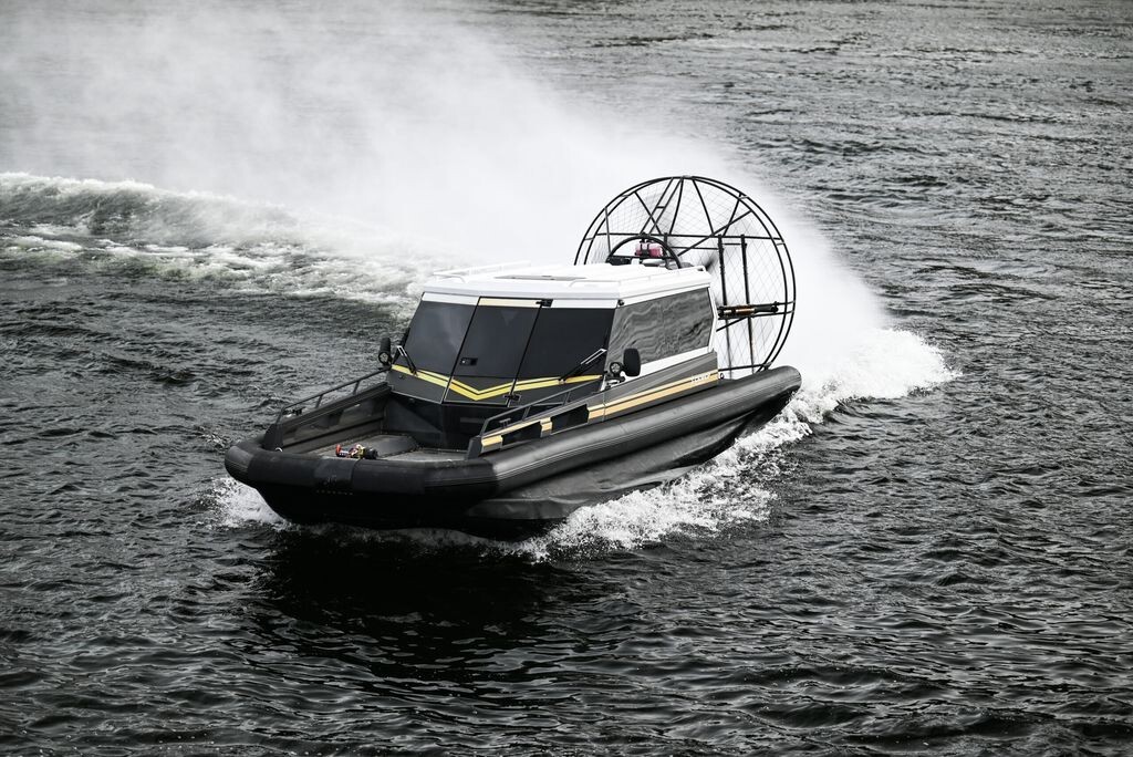    ОКЭС покупает для сотрудников аэролодку почти за 14 млн рублей. Комплектация далеко не минимальная