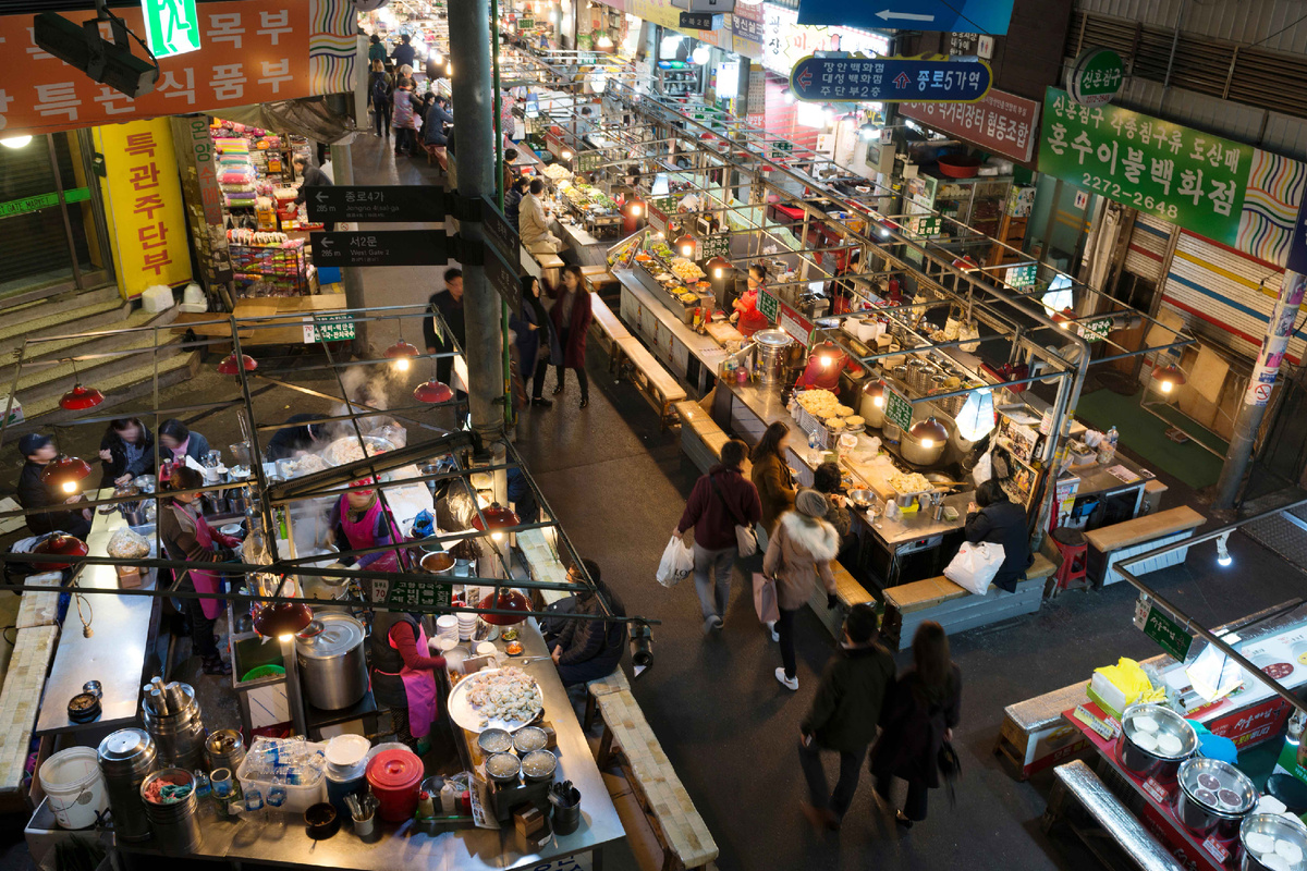 Gwangjang Market. Photographer: IR Studio.