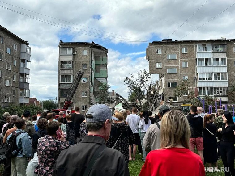 В страшном обрушении год назад погибло 11 человек. В том числе и Полина, дочь Елены. Фото: Нилов Артем © URA.RU