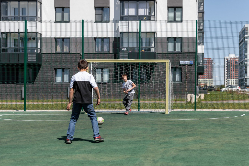 Сегодняшние папы и дедушки наверняка помнят свое футбольное детство