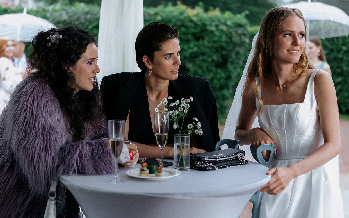 Кадр из сериала «Разочарованные», реж. Денис Виленкин, 2025