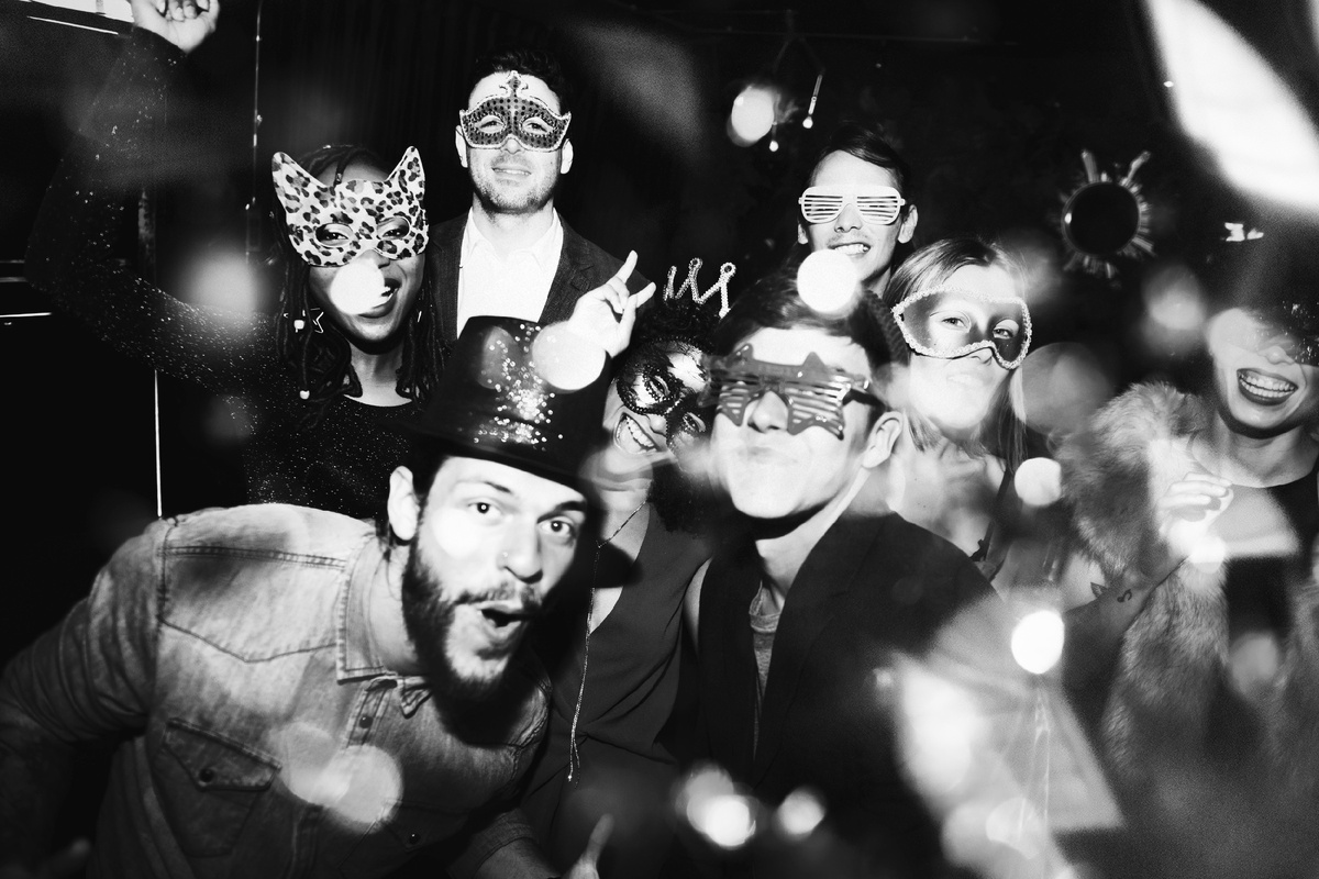 17 идей как повеселиться на день рождения