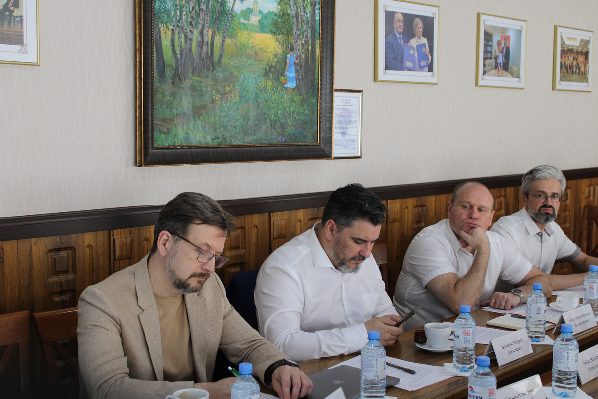 Алексей Архипов, Андрей Бударин, Евгений Прохоренко,Максим Шипунов 