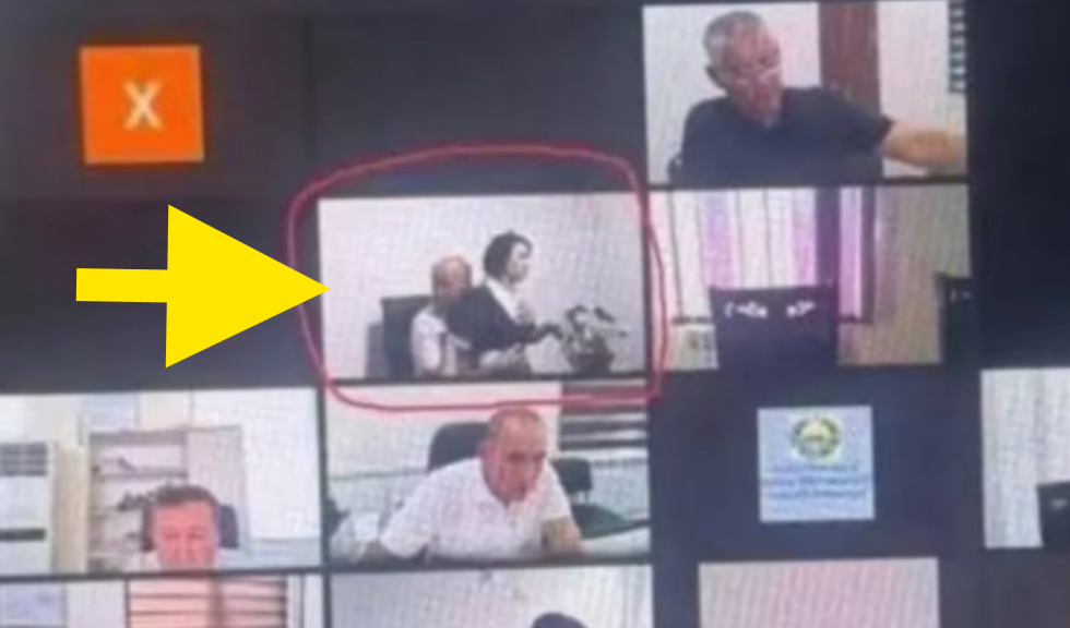 Забыл что камера включена