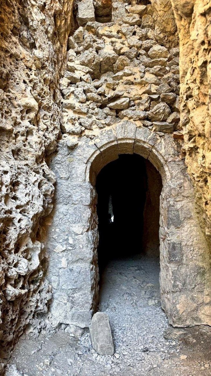 Республика Крым, п. Новый свет, тропа Голицына