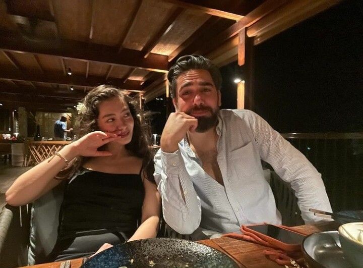 Неслихан Атагюлль и Кадир Догулу, яндекс фото