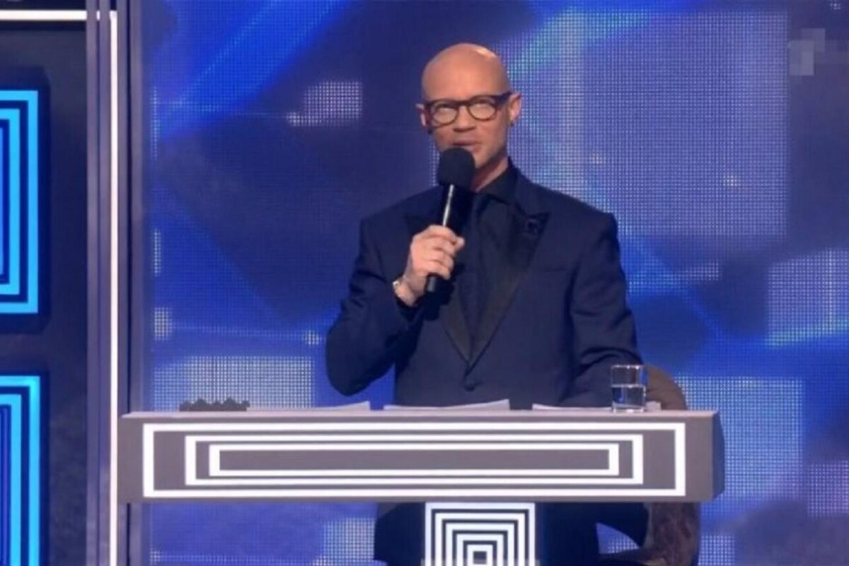    Дмитрий Хрусталев кадр шоу