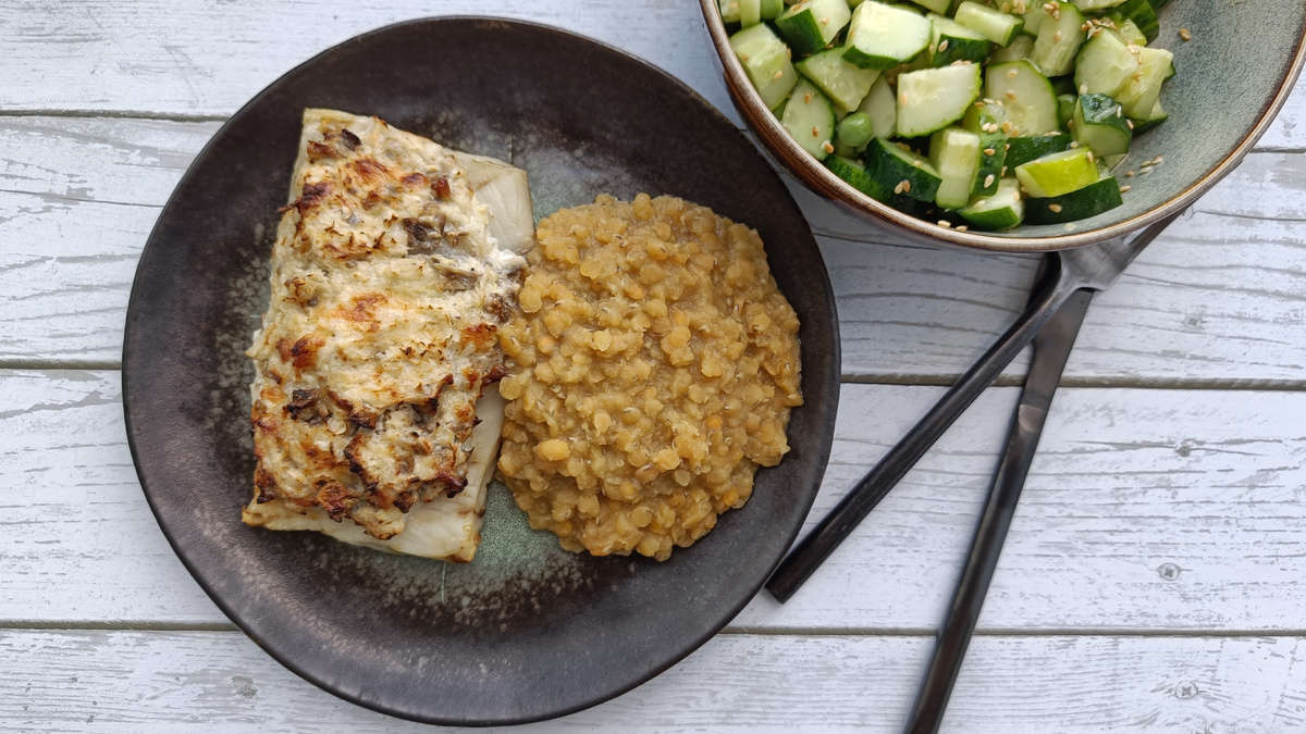 Ссылка на рецепт рыбы в синем названии ниже.