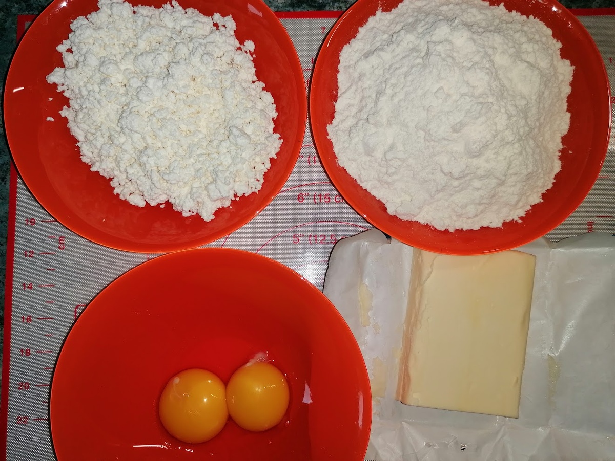 Пачка масла уходит почти вся, остался кусочек в 20 грамм