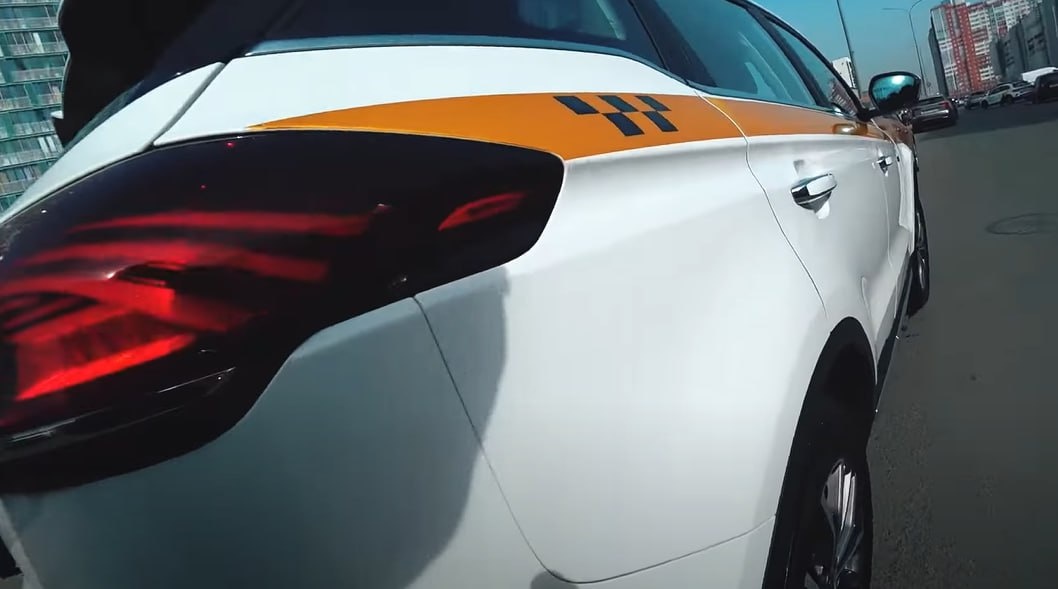 Фото: Prt Scr youtube.com / Омич в Питере